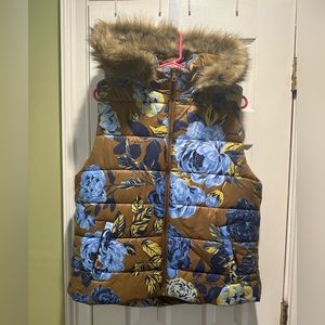 Offline by Aerie floral print Vest